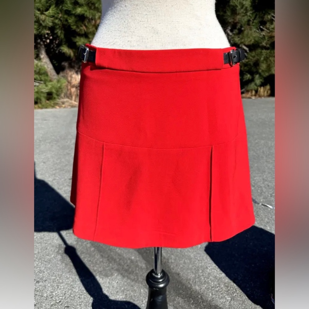 Express Skirt 12 Red Mini A-Line Belt Lined Vintage Holiday Classic Womens